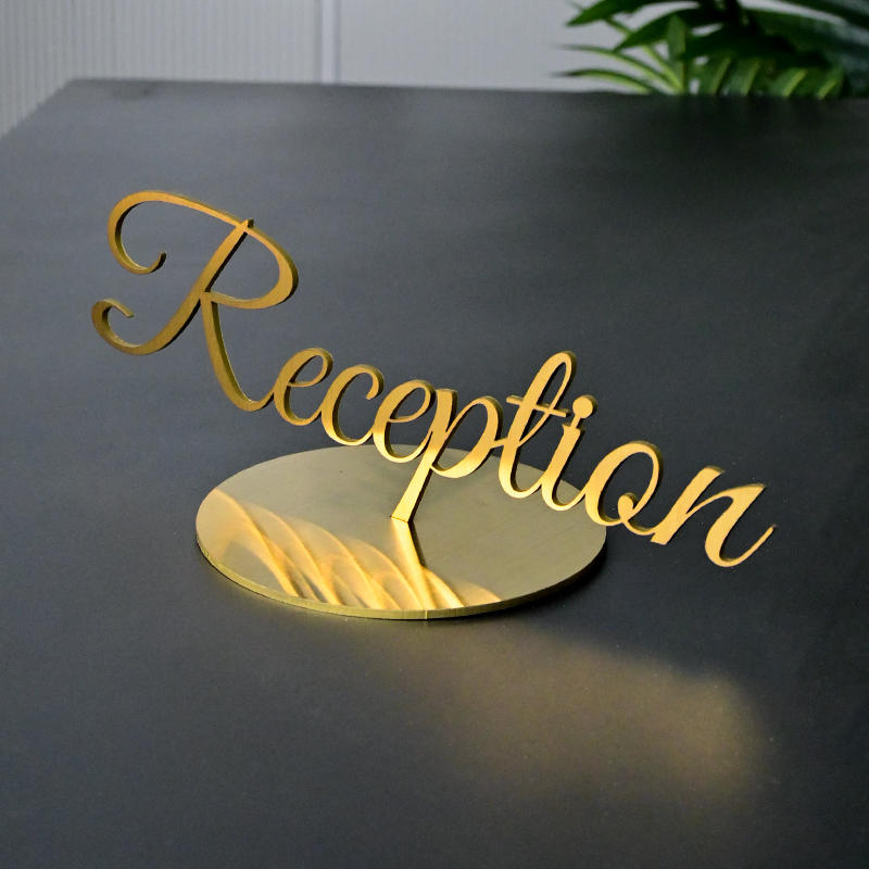Logotipo de letras 3d de mesa, - Desk Name Plate avaliação e preço